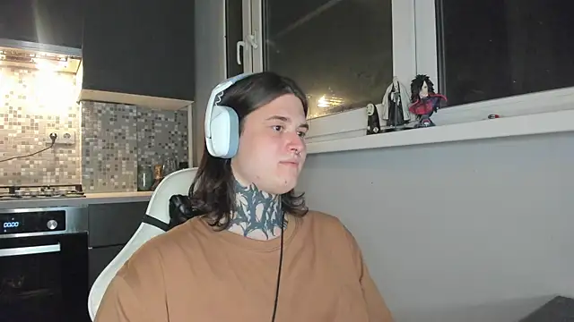 Snapshot of _torfin_ chatting on 16, 2, 2025 torfin online show from 16, 2, 2025