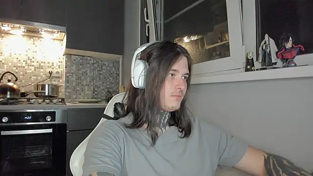 Snapshot of _torfin_ chatting on 21, 3, 2025 torfin online show from 21, 3, 2025