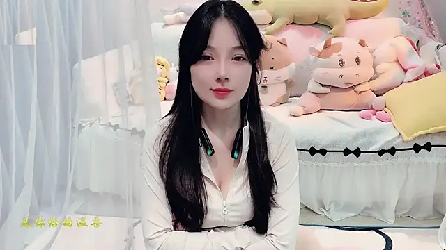 Snapshot of AKiKi711 chatting on 27, 9, 2025 AKiKi711 online show from 27, 9, 2025