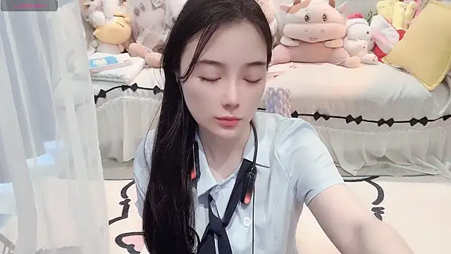Snapshot of AKiKi711 chatting on 3, 5, 2026 AKiKi711 online show from 3, 5, 2026