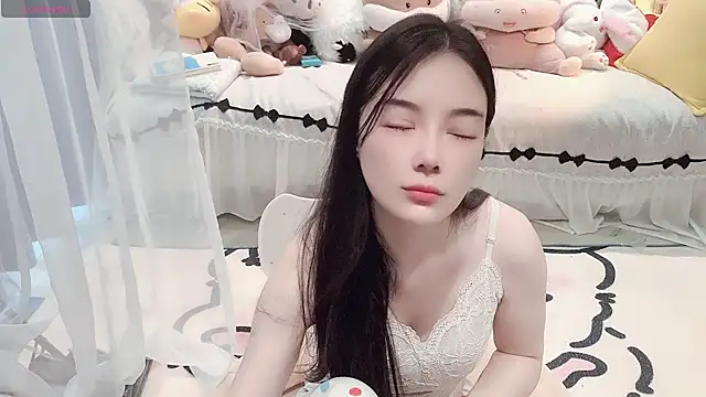 Snapshot of AKiKi711 chatting on 5, 5, 2026 AKiKi711 online show from 5, 5, 2026