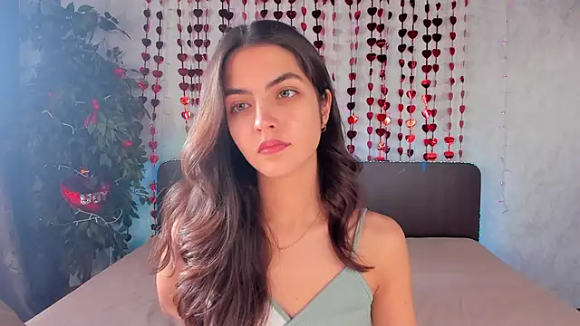 Milana Crystal  online show from 13, 2, 2025