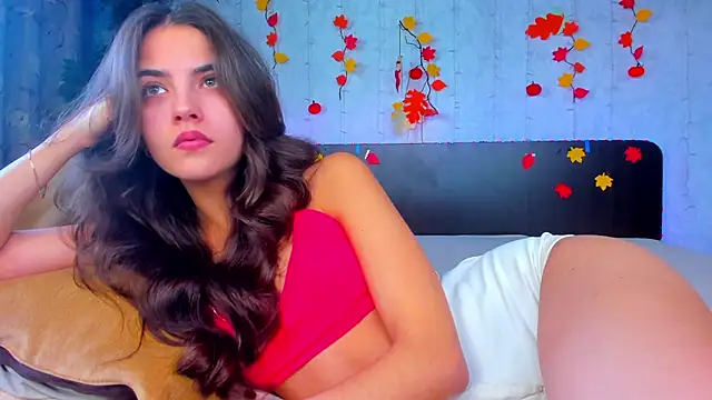 Milana Crystal  online show from 29, 10, 2025