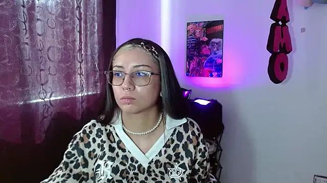 squirt charlott online show from 24, 10, 2025