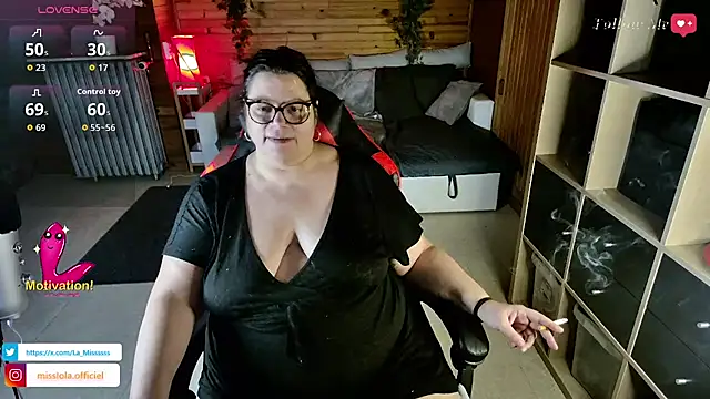 Snapshot of Lola-squirt chatting on 29, 3, 2026 Lola-squirt online show from 29, 3, 2026