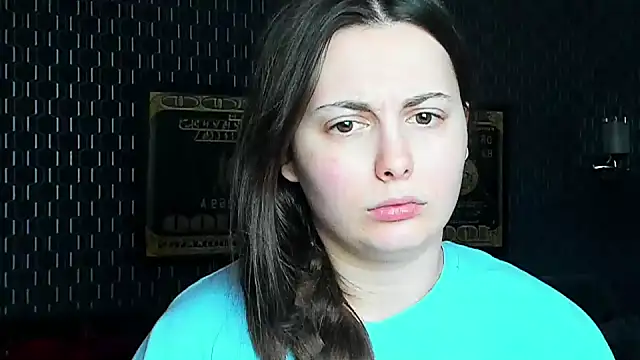 Snapshot of _extraterrestrial_ chatting on 18, 11, 2025 extraterrestrial online show from 18, 11, 2025