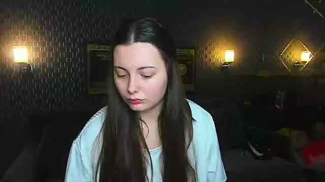 Snapshot of _extraterrestrial_ chatting on 22, 11, 2025 extraterrestrial online show from 22, 11, 2025