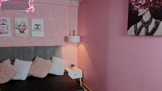 Snapshot of zara__sweet chatting on 22, 6, 2026 zara sweet online show from 22, 6, 2026