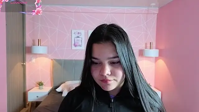 Snapshot of zara__sweet chatting on 10, 7, 2026 zara sweet online show from 10, 7, 2026
