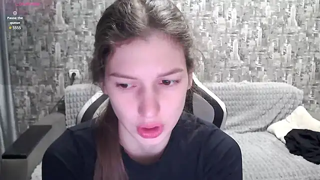 Snapshot of MissMiaCutie chatting on 30, 9, 2025 MissMiaCutie online show from 30, 9, 2025