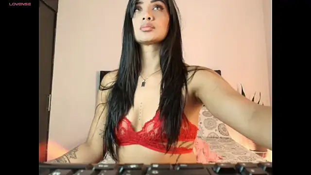 Dannawells online show from 3, 12, 2025