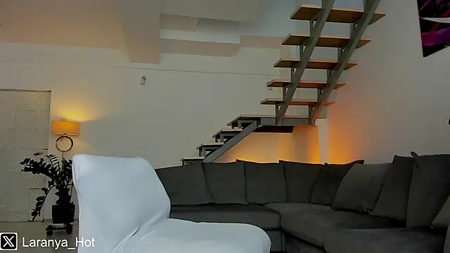 Snapshot of LaranyaX chatting on 26, 3, 2026 LaranyaX online show from 26, 3, 2026