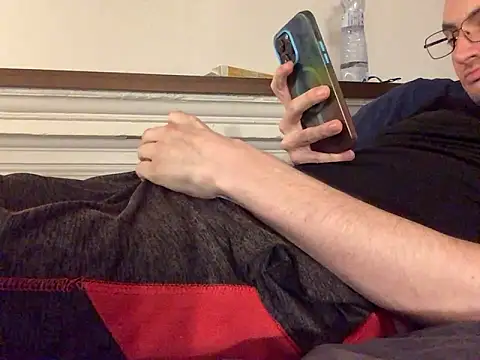 Snapshot of Hebrewhammers42 chatting on 2, 12, 2024 Hebrewhammers42 online show from 2, 12, 2024