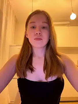 Snapshot of Eva_Weyne chatting on 18, 1, 2026 Eva Weyne online show from 18, 1, 2026