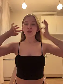 Snapshot of Eva_Weyne chatting on 18, 2, 2026 Eva Weyne online show from 18, 2, 2026