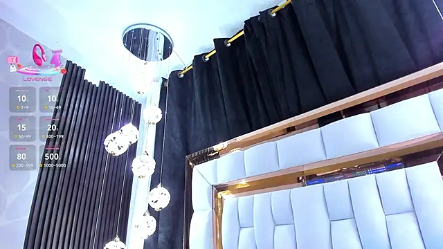 SarayRoyse online show from 24, 2, 2026