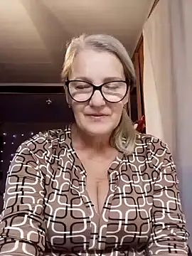 irinamaux online show from 7, 11, 2025