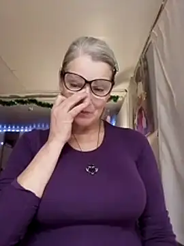 irinamaux online show from 28, 11, 2025