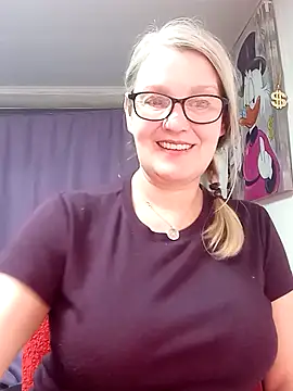 irinamaux online show from 1, 3, 2026