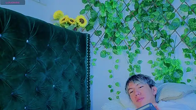 Snapshot of Levii_Ackermann chatting on 23, 9, 2025 Levii Ackermann online show from 23, 9, 2025