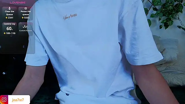 Snapshot of Levii_Ackermann chatting on 5, 11, 2025 Levii Ackermann online show from 5, 11, 2025