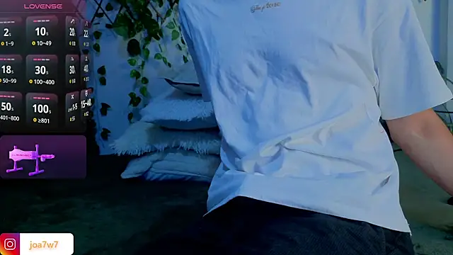 Snapshot of Levii_Ackermann chatting on 6, 11, 2025 Levii Ackermann online show from 6, 11, 2025