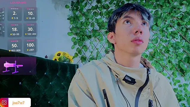 Snapshot of Levii_Ackermann chatting on 21, 11, 2025 Levii Ackermann online show from 21, 11, 2025