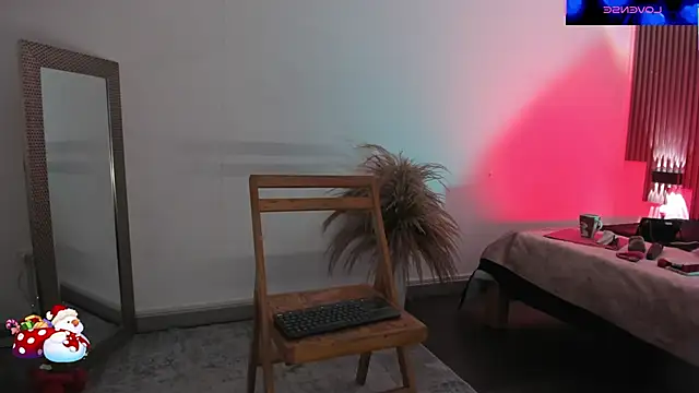 fransheska rossi online show from 4, 12, 2025