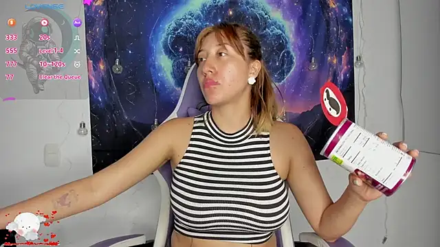 Snapshot of Lissa_Kim_ chatting on 13, 3, 2025 Lissa Kim online show from 13, 3, 2025