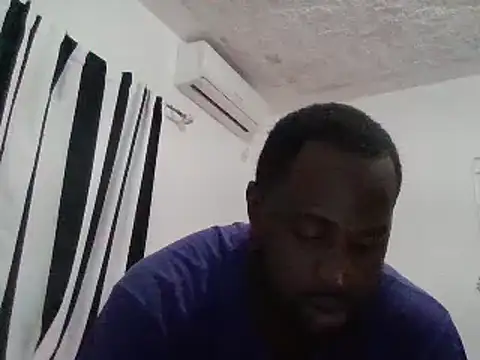 Snapshot of Bighood_T chatting on 12, 12, 2024 Bighood T online show from 12, 12, 2024