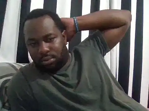 Snapshot of Bighood_T chatting on 23, 12, 2024 Bighood T online show from 23, 12, 2024