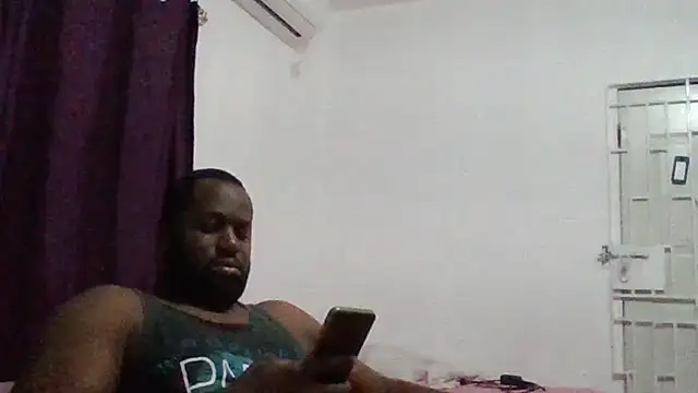 Snapshot of Bighood_T chatting on 7, 10, 2025 Bighood T online show from 7, 10, 2025