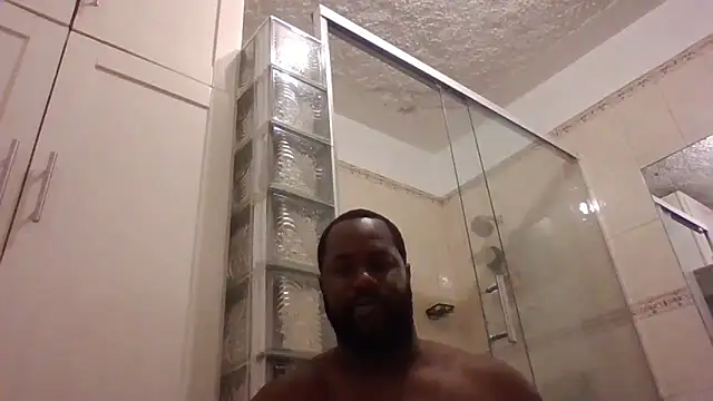 Snapshot of Bighood_T chatting on 22, 4, 2026 Bighood T online show from 22, 4, 2026