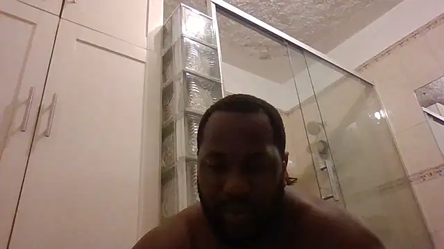 Snapshot of Bighood_T chatting on 4, 7, 2026 Bighood T online show from 4, 7, 2026