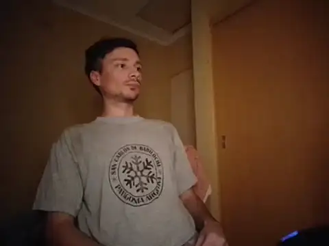 Babyyoda97 online show from 5, 11, 2025