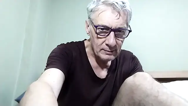 BIGUNCUTHARDCOCK online show from 18, 11, 2025