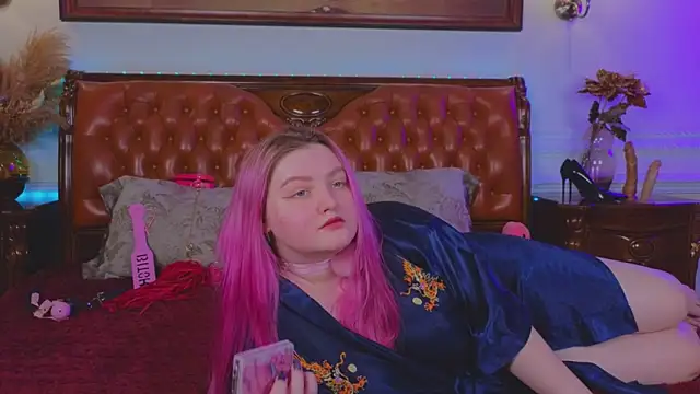 Unholy Lady online show from 7, 2, 2025