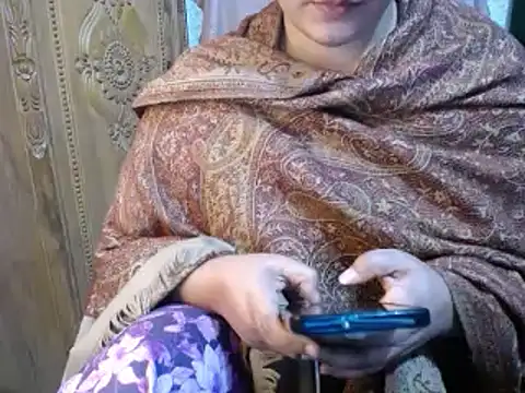 Snapshot of SohanaSabaSexy chatting on 7, 1, 2025 SohanaSabaSexy online show from 7, 1, 2025