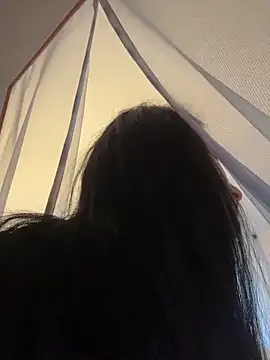 Snapshot of _AHHA_ chatting on 22, 11, 2025 AHHA online show from 22, 11, 2025