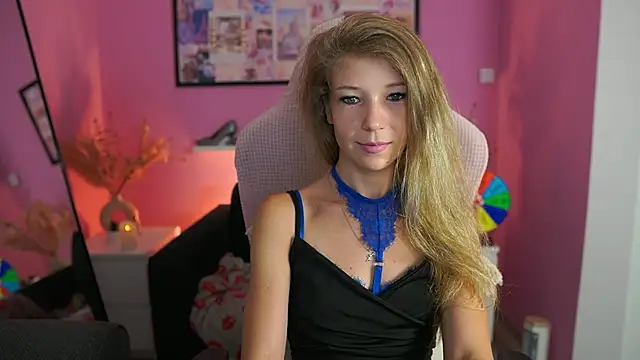 missicute online show from 10, 9, 2025