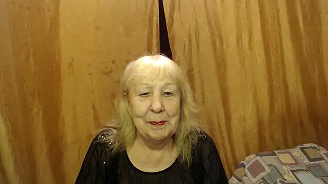 Snapshot of _Estelitta_5 chatting on 18, 12, 2024  Estelitta 5 online show from 18, 12, 2024