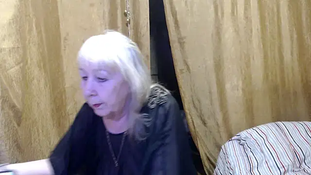 Snapshot of _Estelitta_5 chatting on 21, 2, 2025  Estelitta 5 online show from 21, 2, 2025