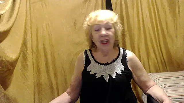 Snapshot of _Estelitta_5 chatting on 13, 12, 2025 Estelitta 5 online show from 13, 12, 2025