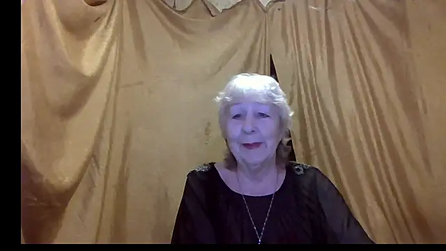 Snapshot of _Estelitta_5 chatting on 17, 2, 2026 Estelitta 5 online show from 17, 2, 2026