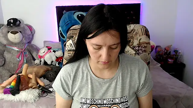 Lorenahot 06 online show from 20, 12, 2025