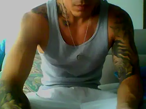 Skater29xx2 online show from 20, 1, 2025