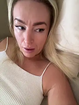 Snapshot of ChristyAdair chatting on 2, 12, 2024 ChristyAdair online show from 2, 12, 2024