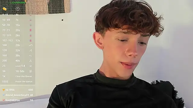 Tomy Rox online show from 5, 3, 2025