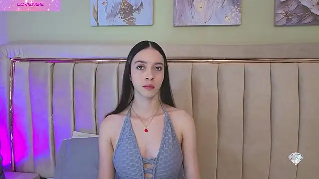 sophiia grey 1 online show from 12, 11, 2025