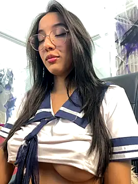 Snapshot of AnyaFloyd69 chatting on 5, 11, 2025 AnyaFloyd69 online show from 5, 11, 2025